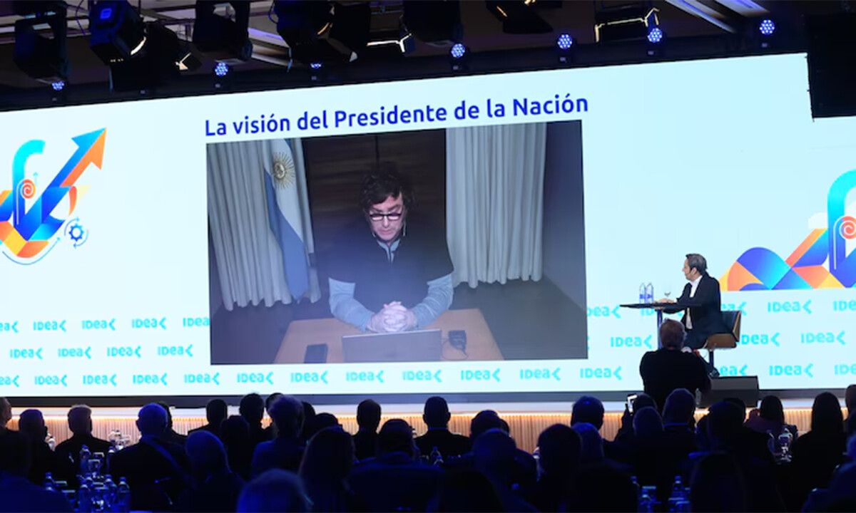 Milei promete acelerar reformas si es reelecto en 2027