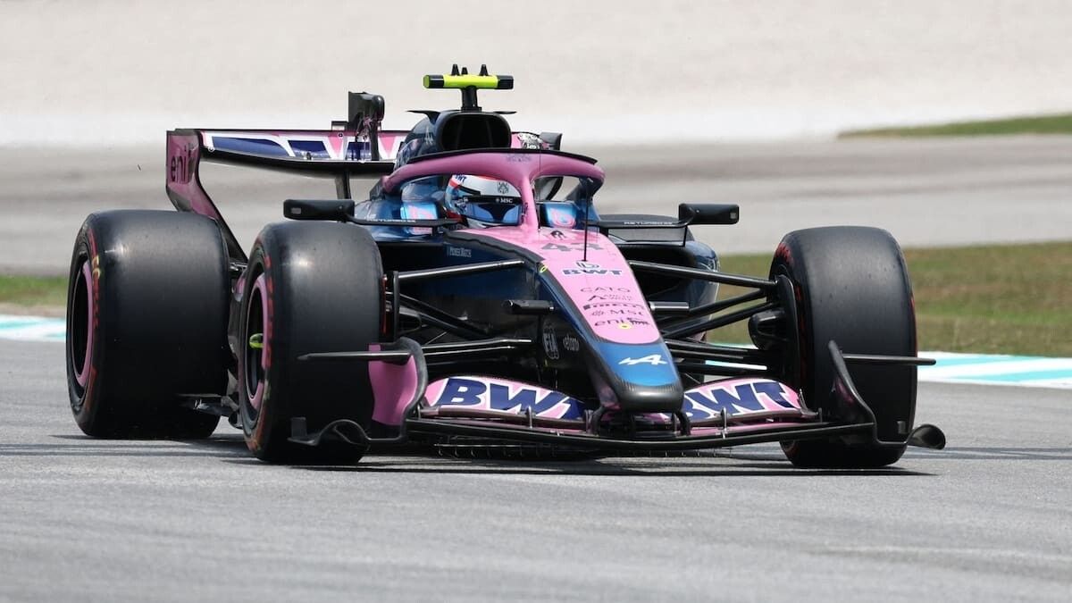 Franco Colapinto enfrenta dificultades en el GP de Bahréin