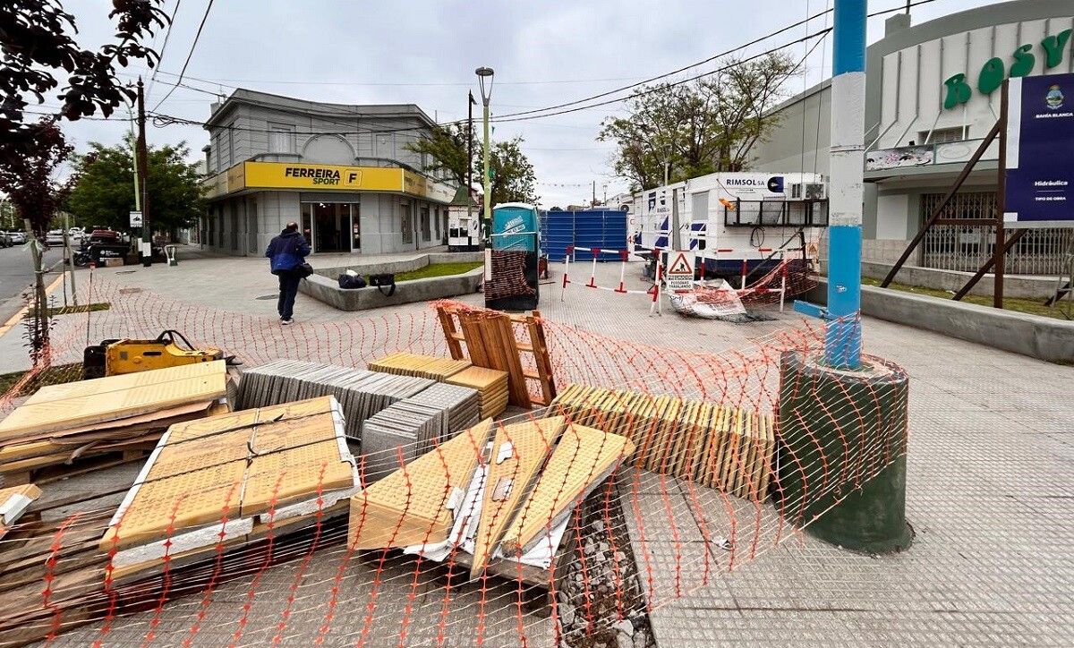 Bahía Blanca inicia reforma de Cinco Esquinas con 600 millones