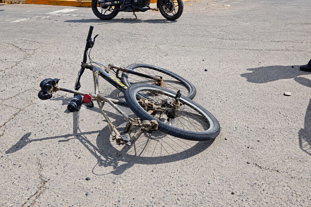 Ciclista grave tras accidente con camión en Tres Arroyos
