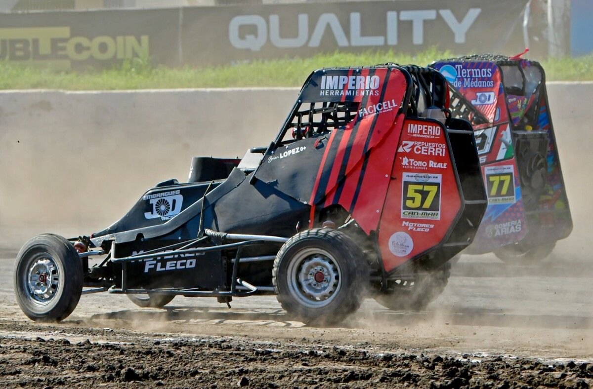 Cuarta fecha del Campeonato Invernal de Midgets en Bahía Blanca