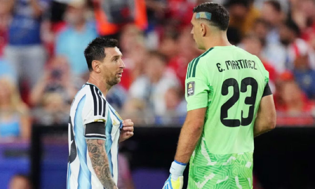 Dibu Martínez llega para despedida de Messi en la Selección