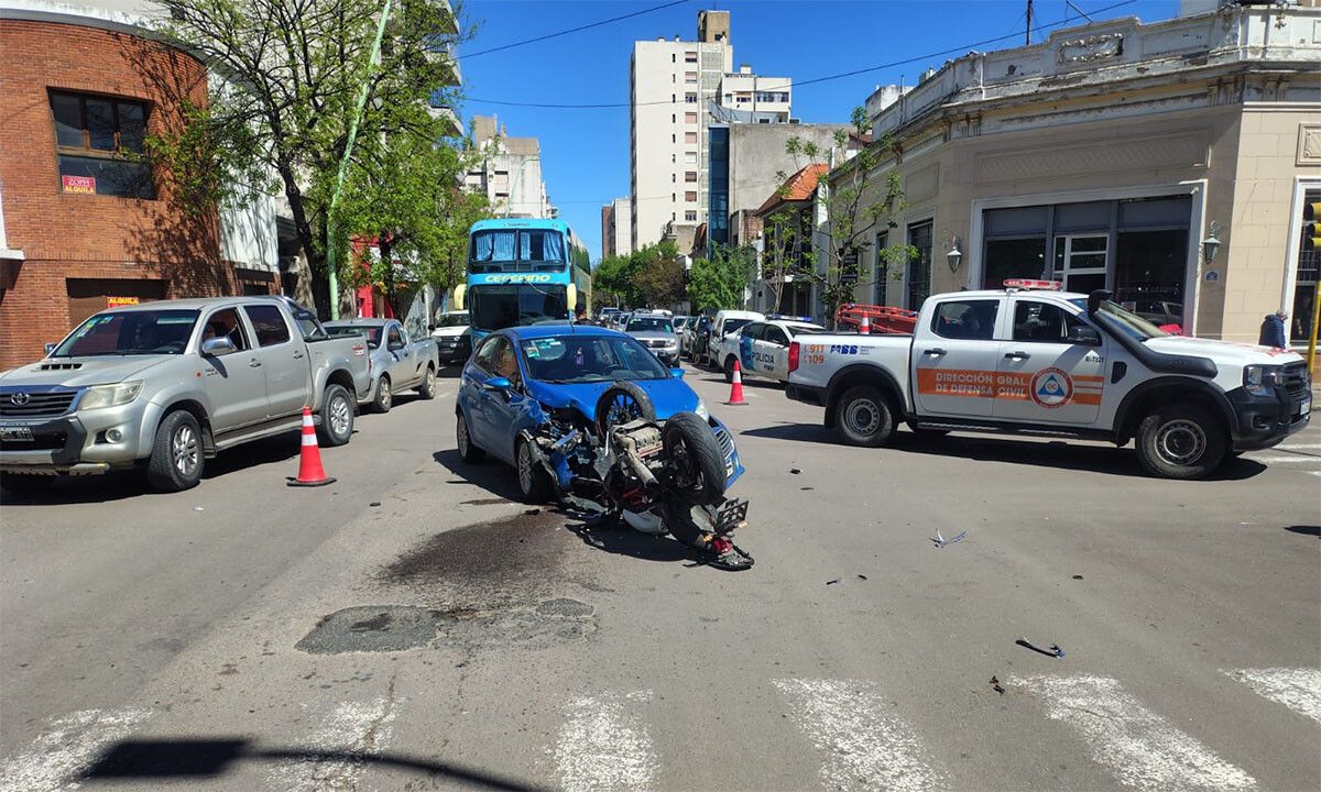 Dos motociclistas heridos en accidentes en Bahía Blanca
