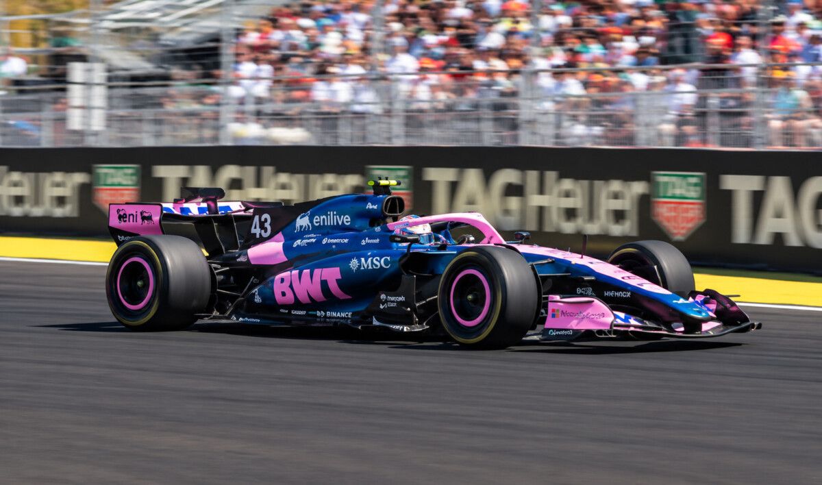 Franco Colapinto finaliza 18° en primera práctica del GP de Azerbaiyán