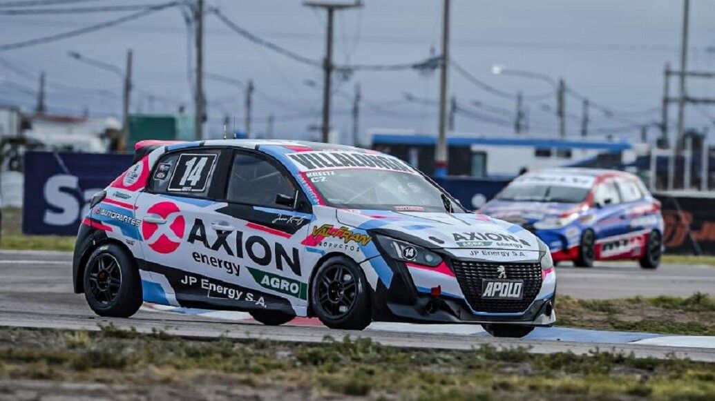 Kreitz logra quinto puesto en Turismo Nacional y avanza en el torneo