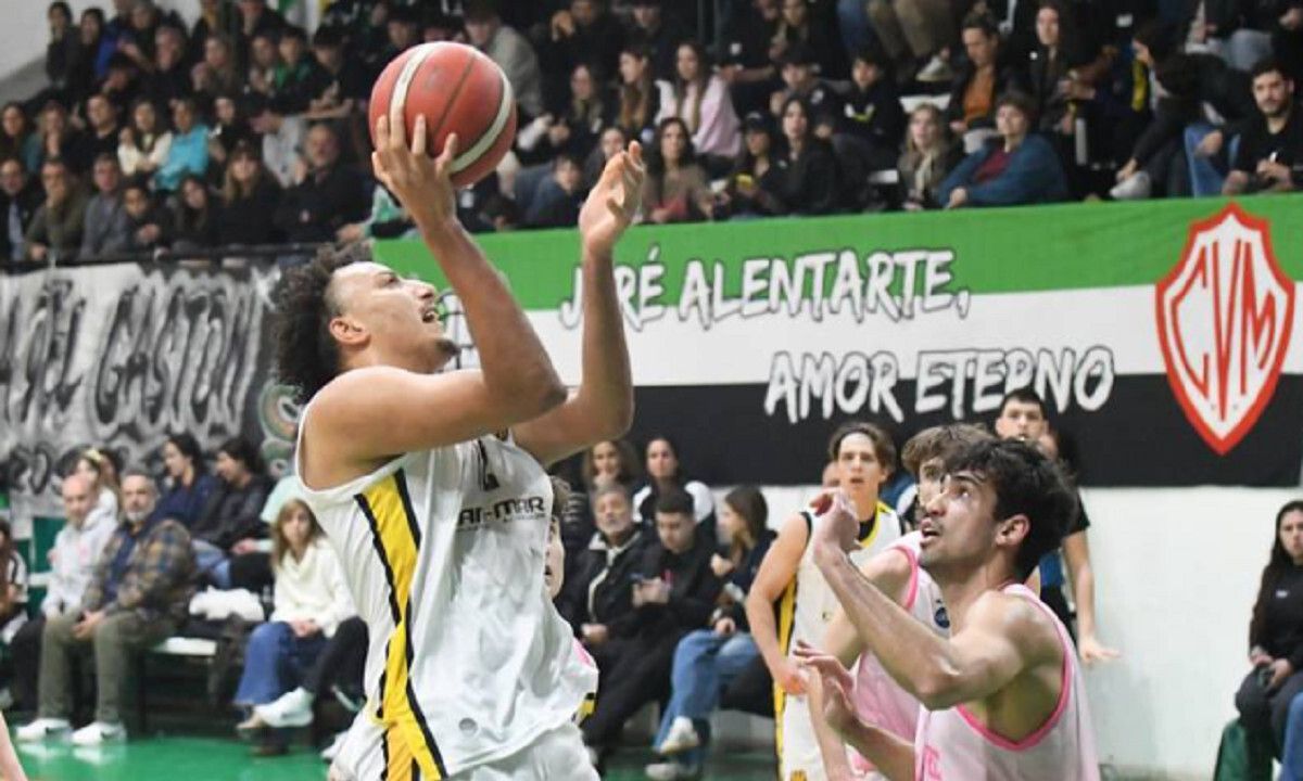 Olimpo logra un triunfo agónico ante Villa Mitre en suplementario