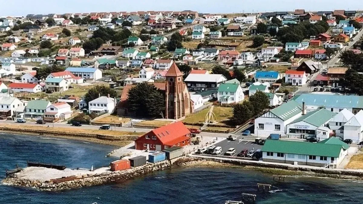 Reino Unido apoya empresas en Malvinas tras sanciones argentinas