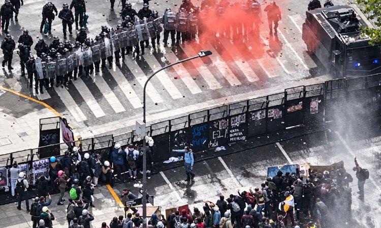 Incidentes en la Marcha Federal Universitaria frente al Congreso