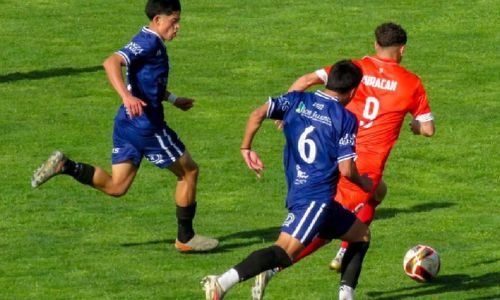 Huracán de Ingeniero White busca avanzar en el Regional Amateur